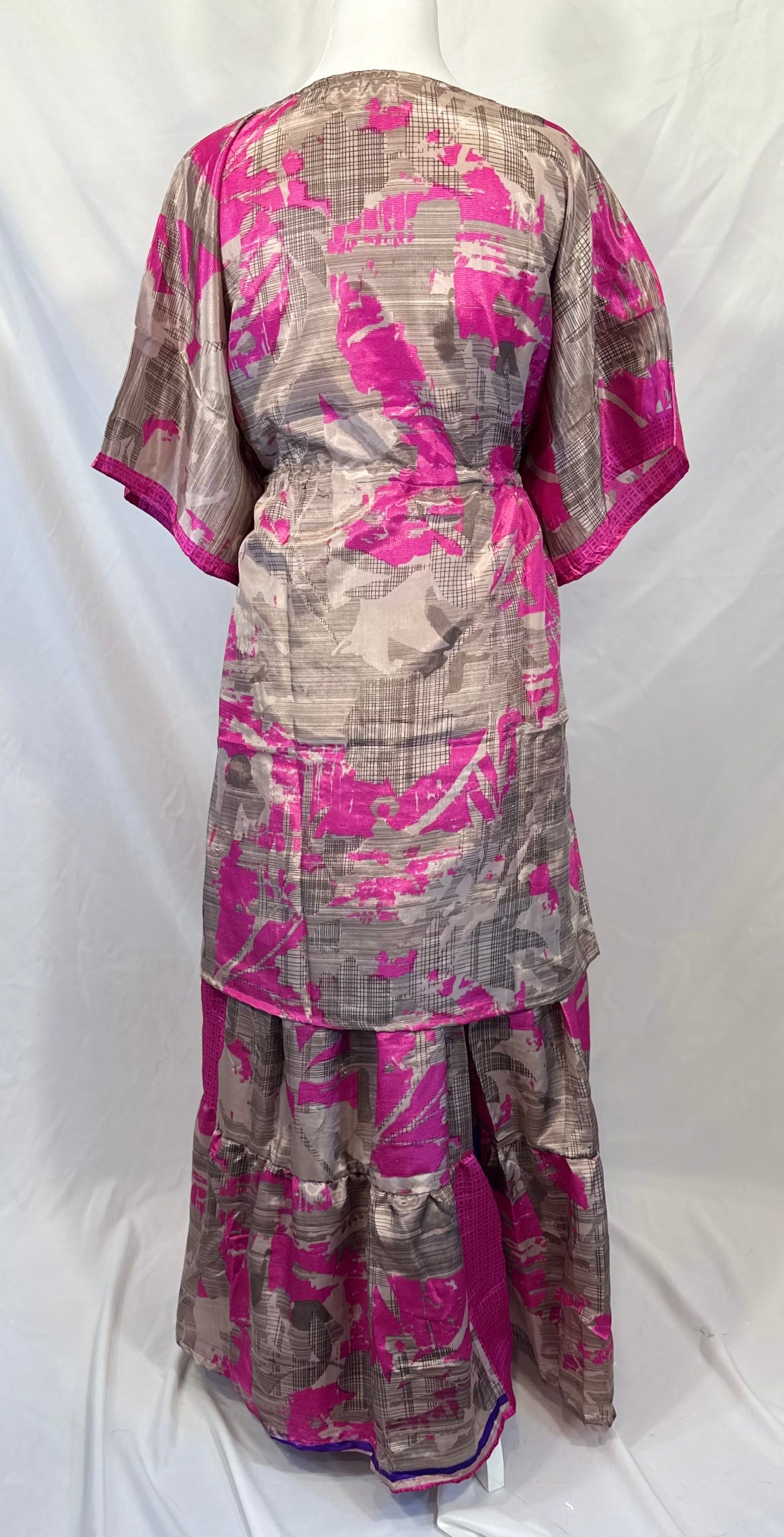 Plus Nahima Kaftan Set