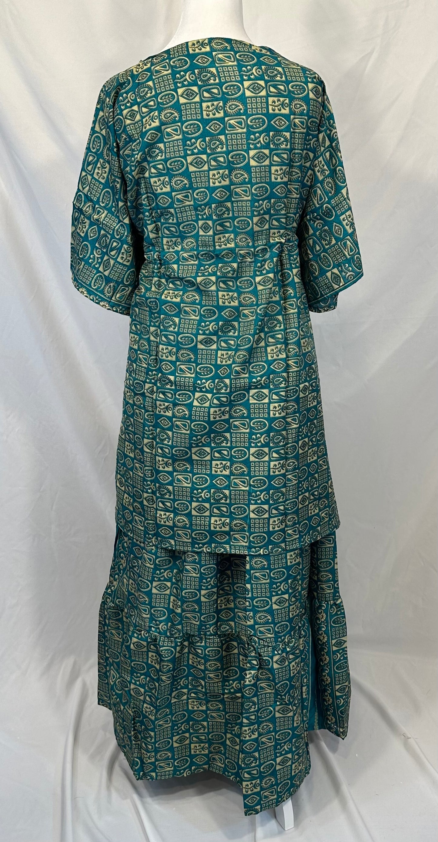 Plus Nahima Kaftan Set