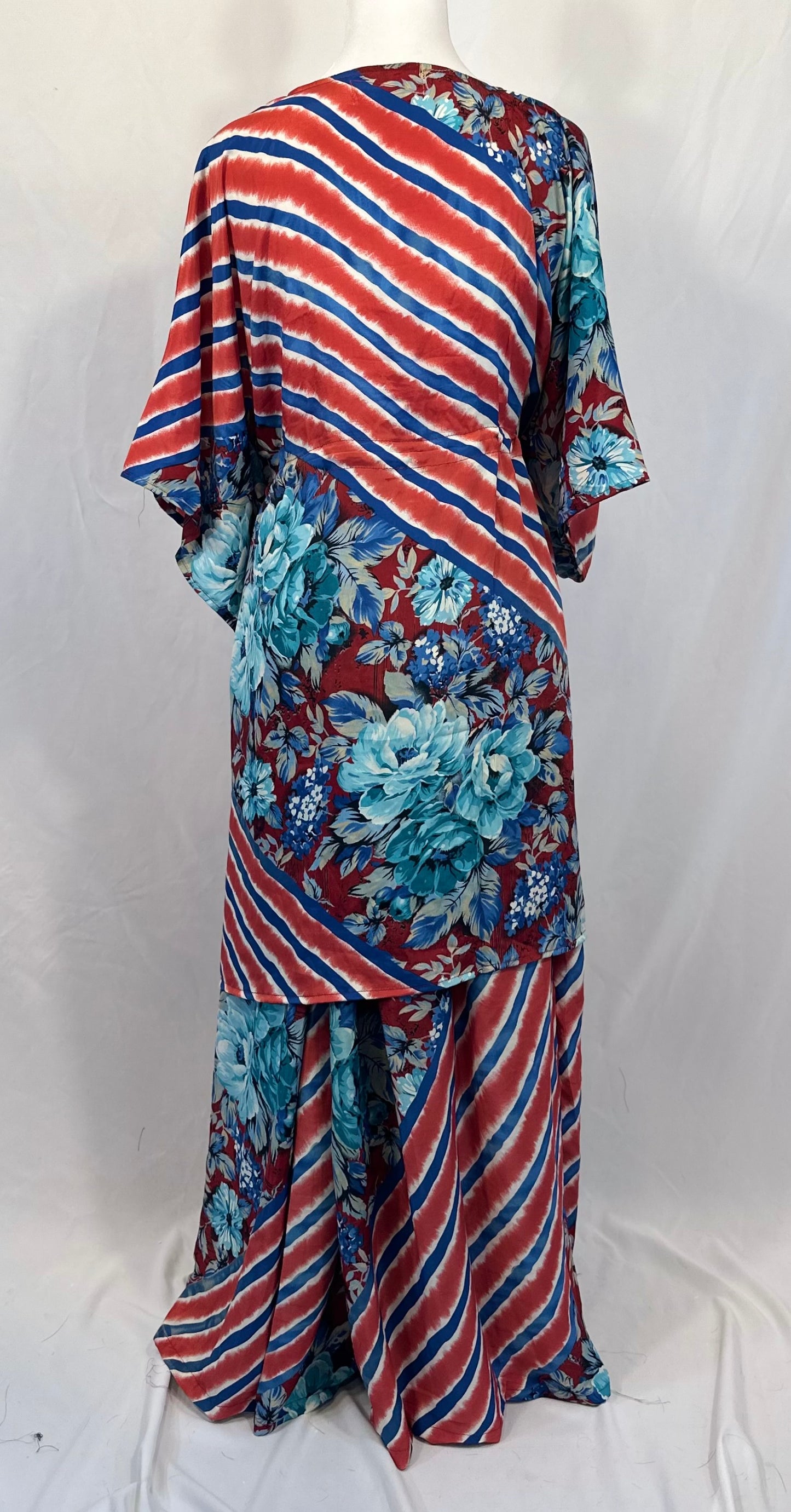 Plus Nahima Kaftan Set