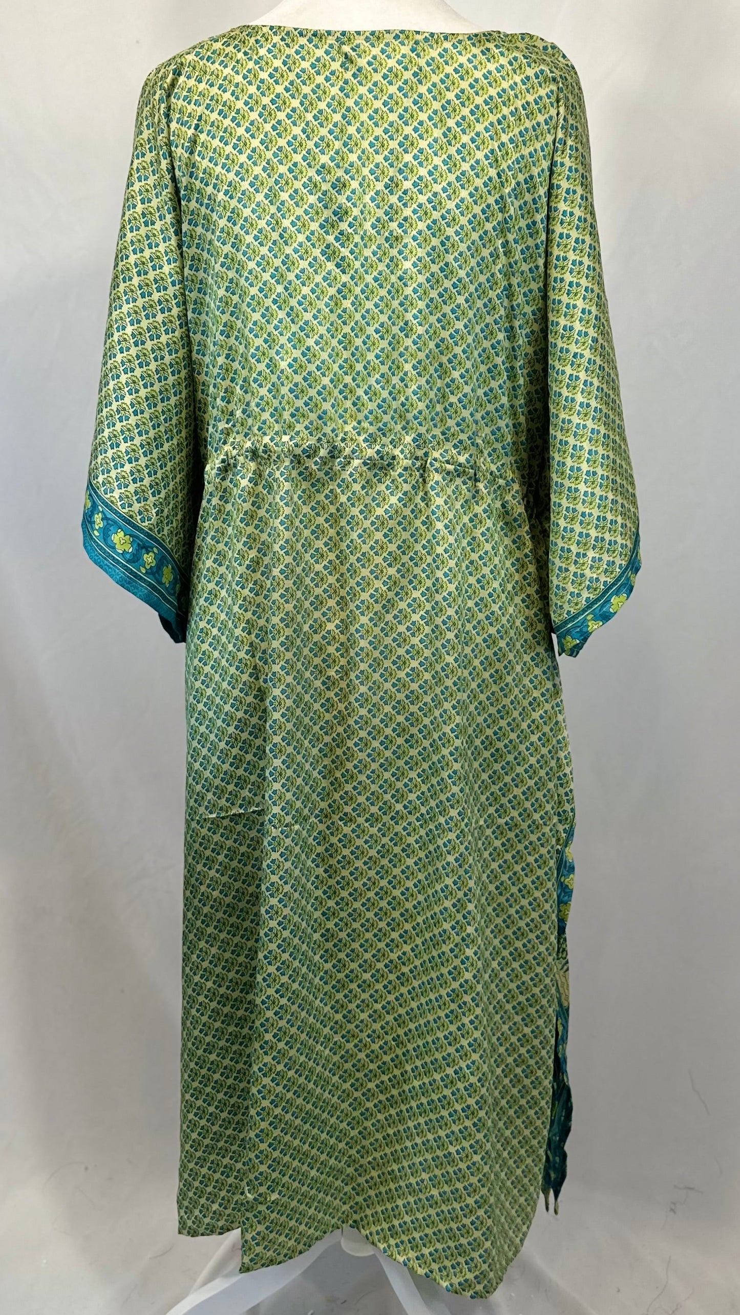 Plus Kaftan (Tea Length)