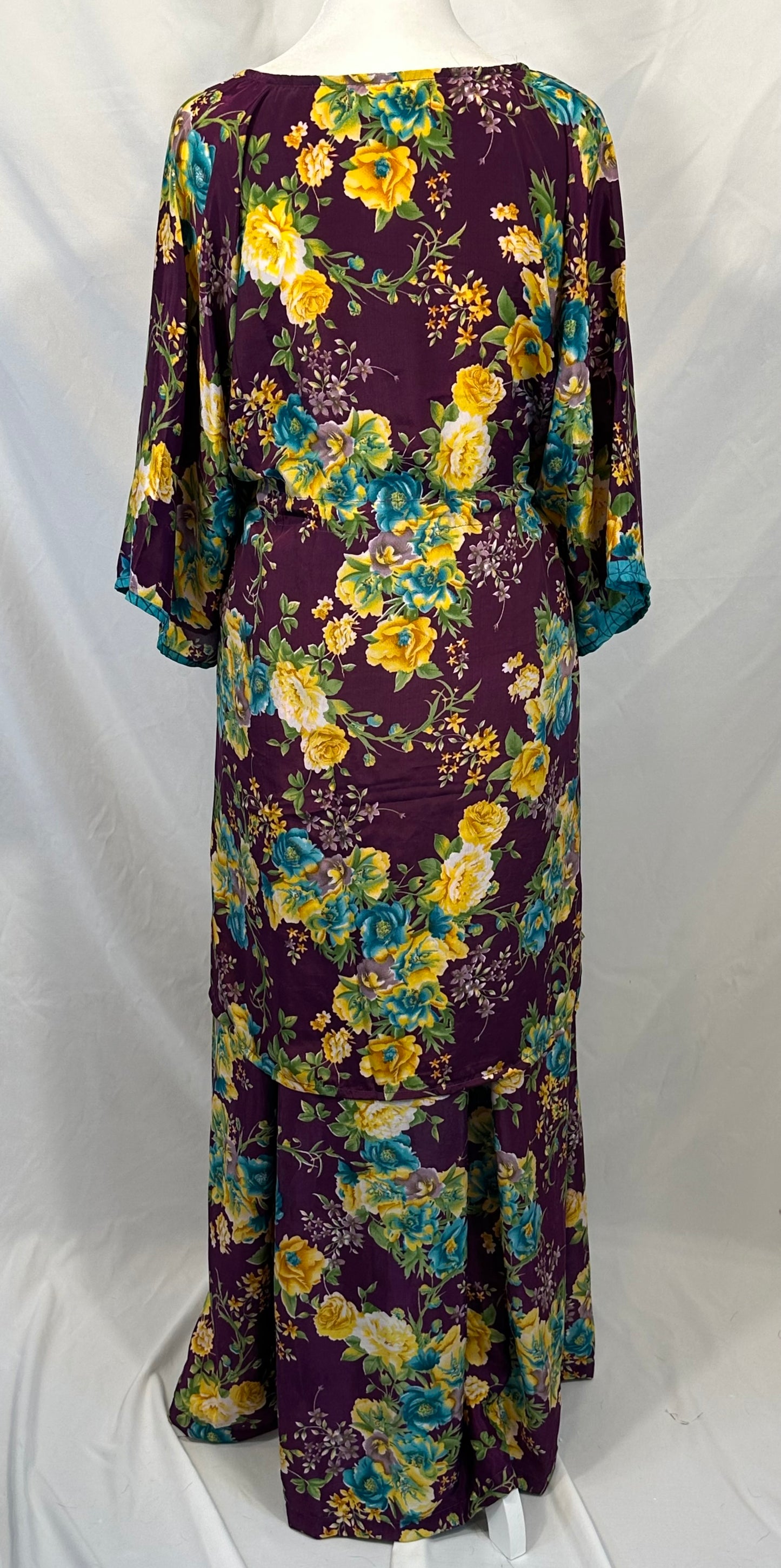 Plus Nahima Kaftan Set