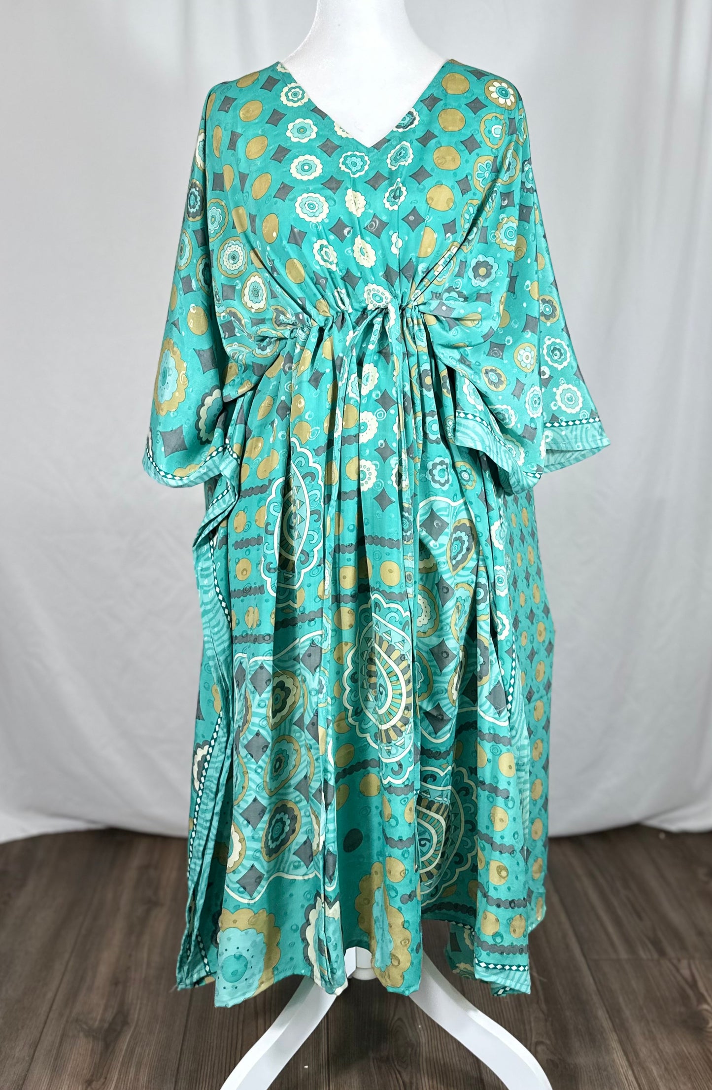 Goddess Nahima Kaftan (Tea Length)