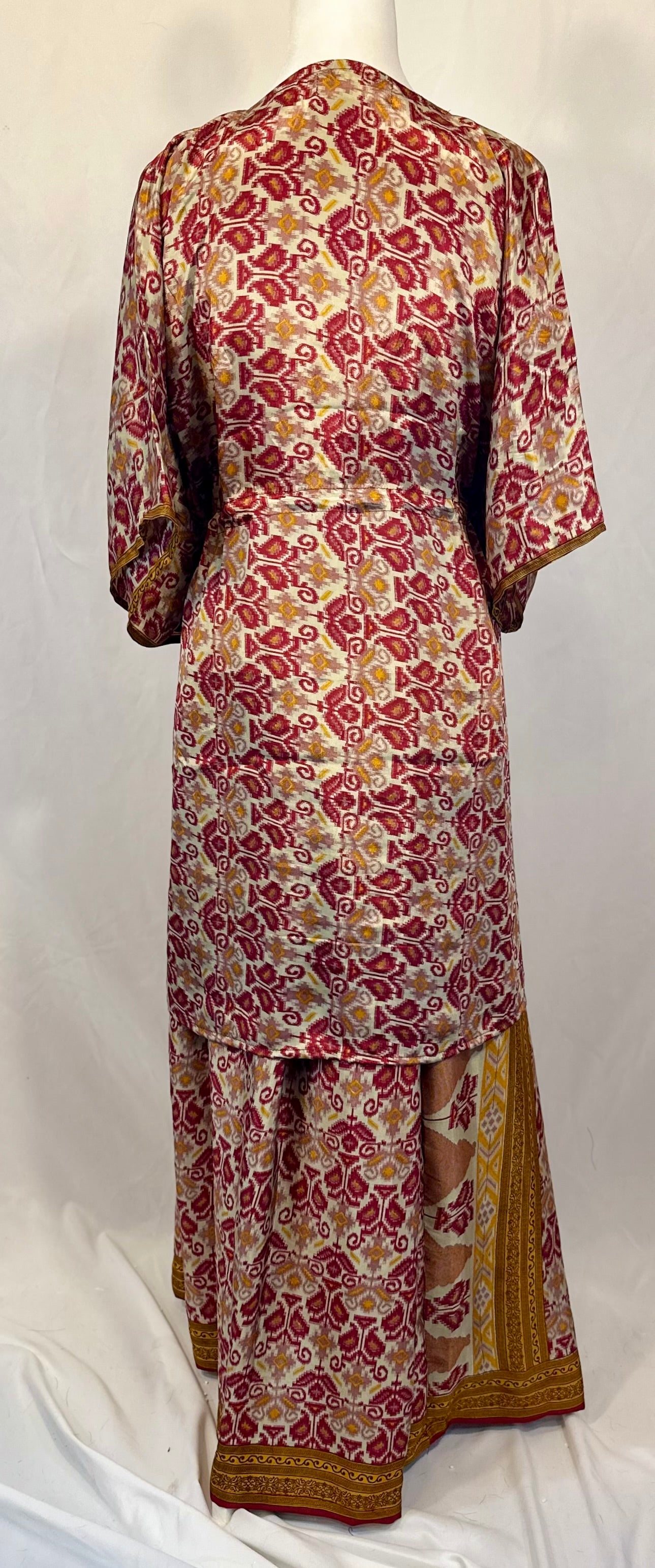 Plus Nahima Kaftan Set