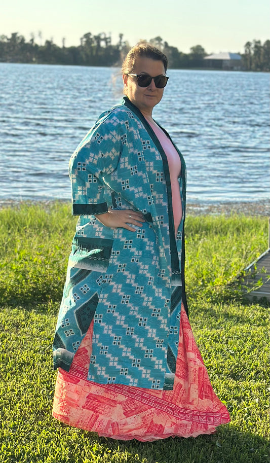 Taya Kimono
