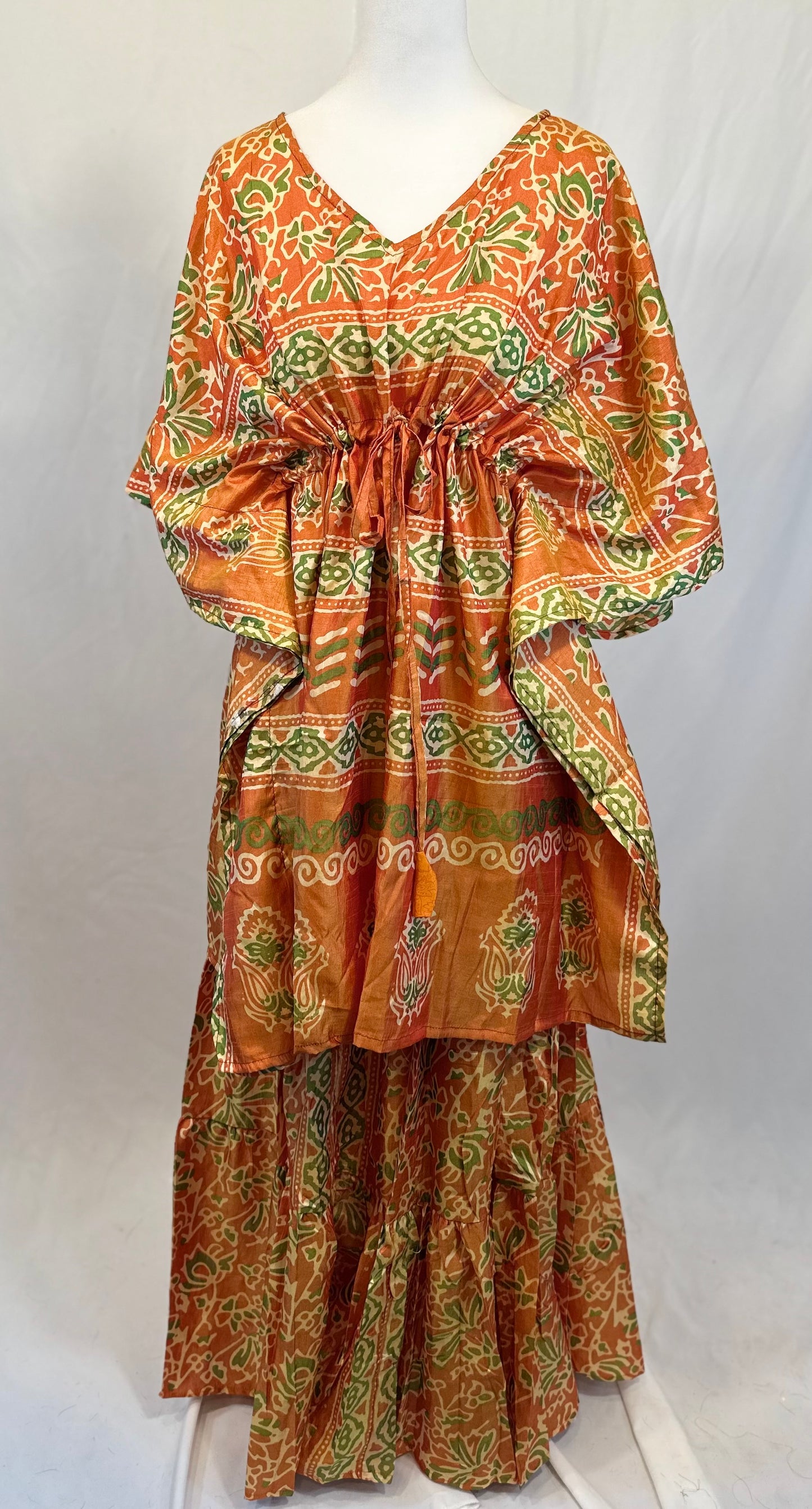 Plus Nahima Kaftan Set