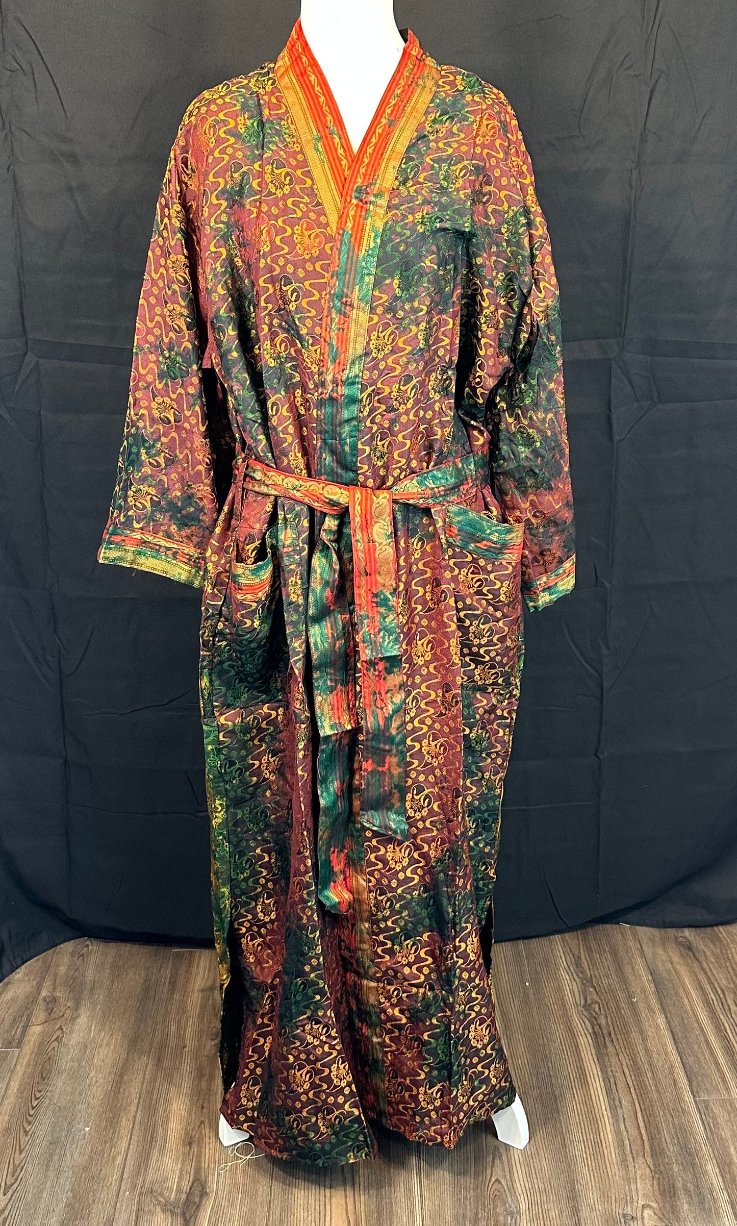 Taya Kimono