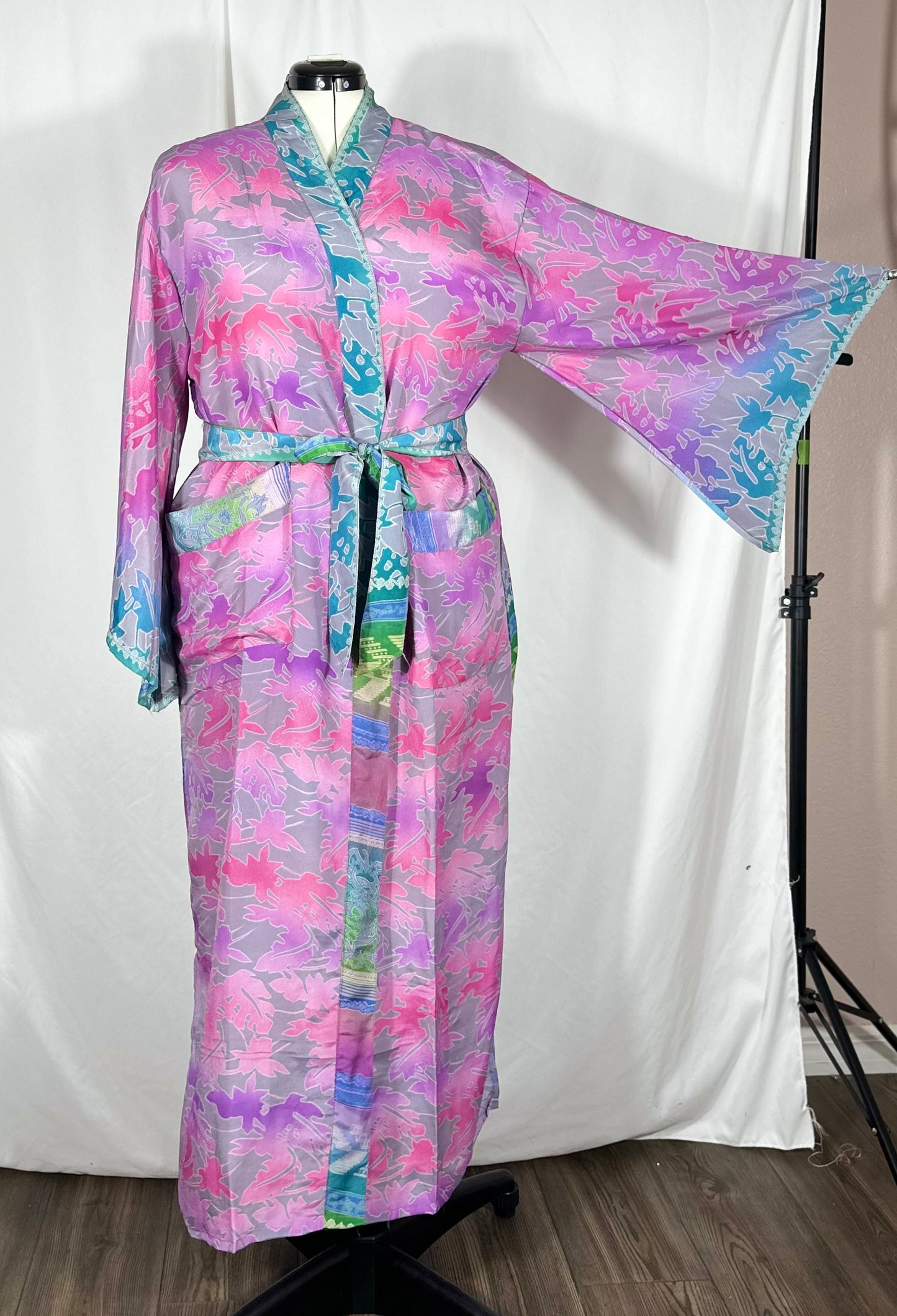Bell Sleeved Lounge Wrap
