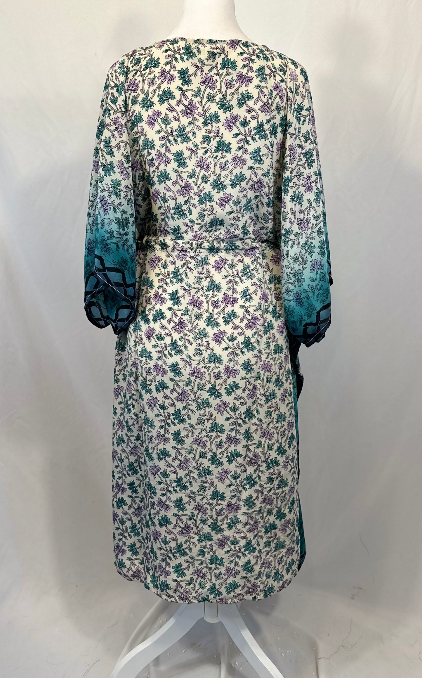 Plus Nahima Kaftan (Tea Length)