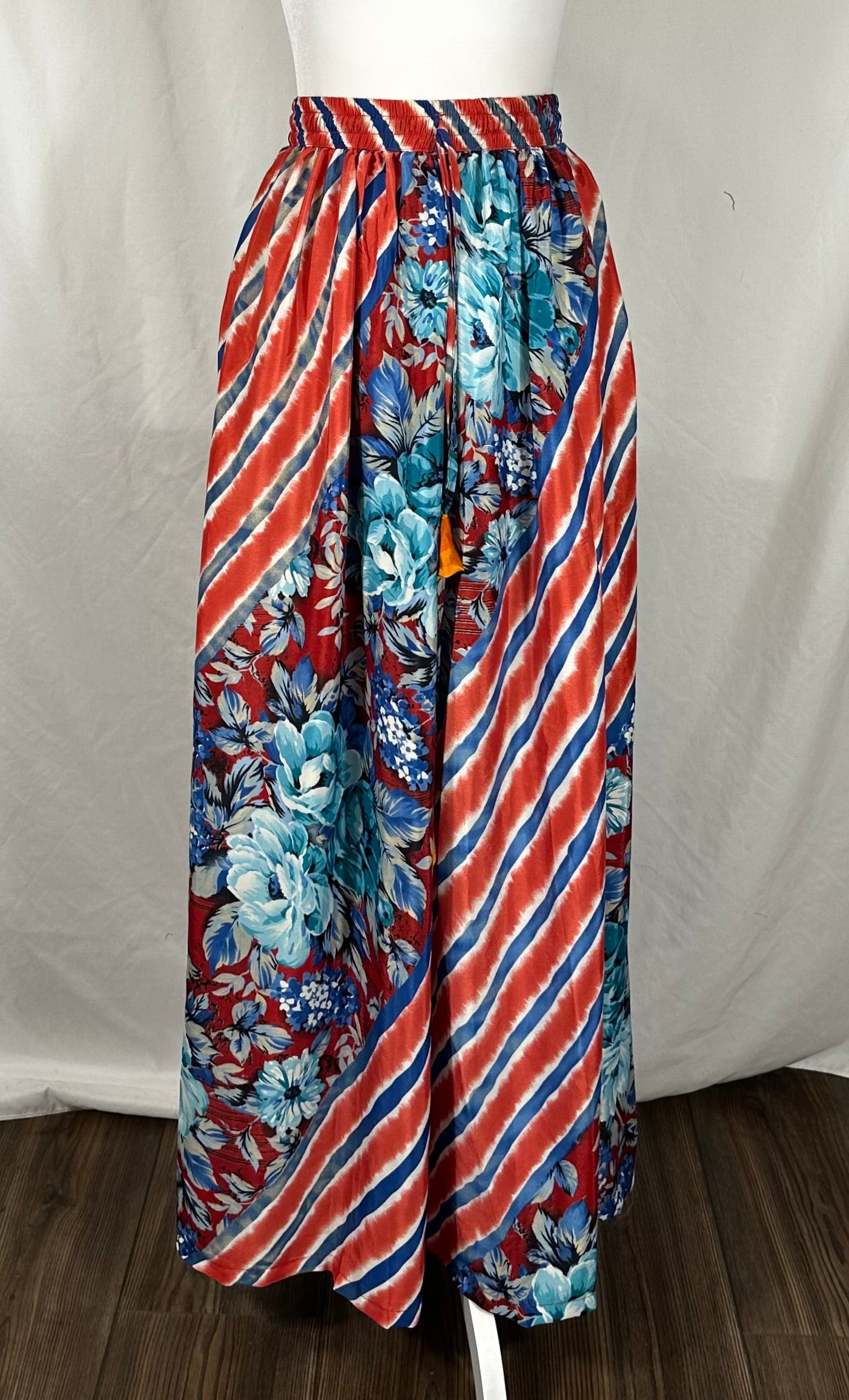 Plus Size Maxi Skirt