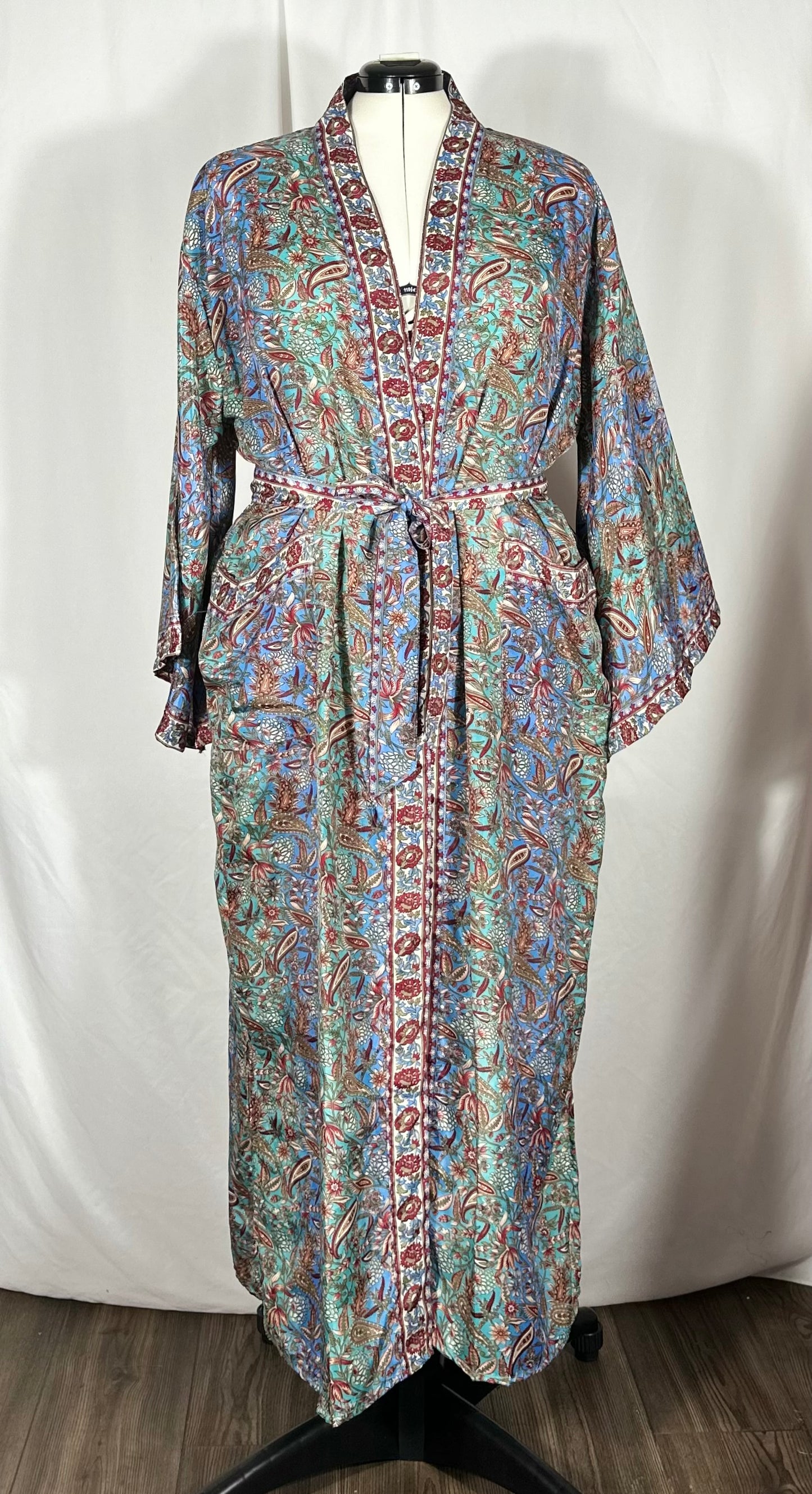 Bell Sleeved Lounge Wrap