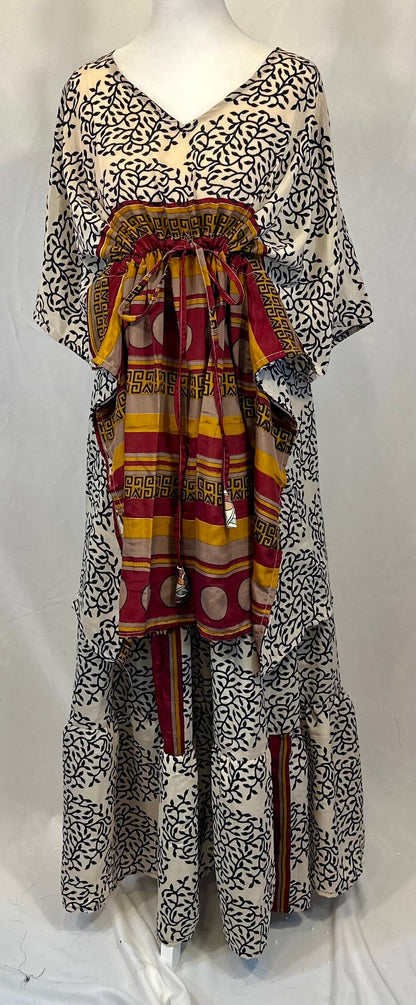 Plus Nahima Kaftan Set