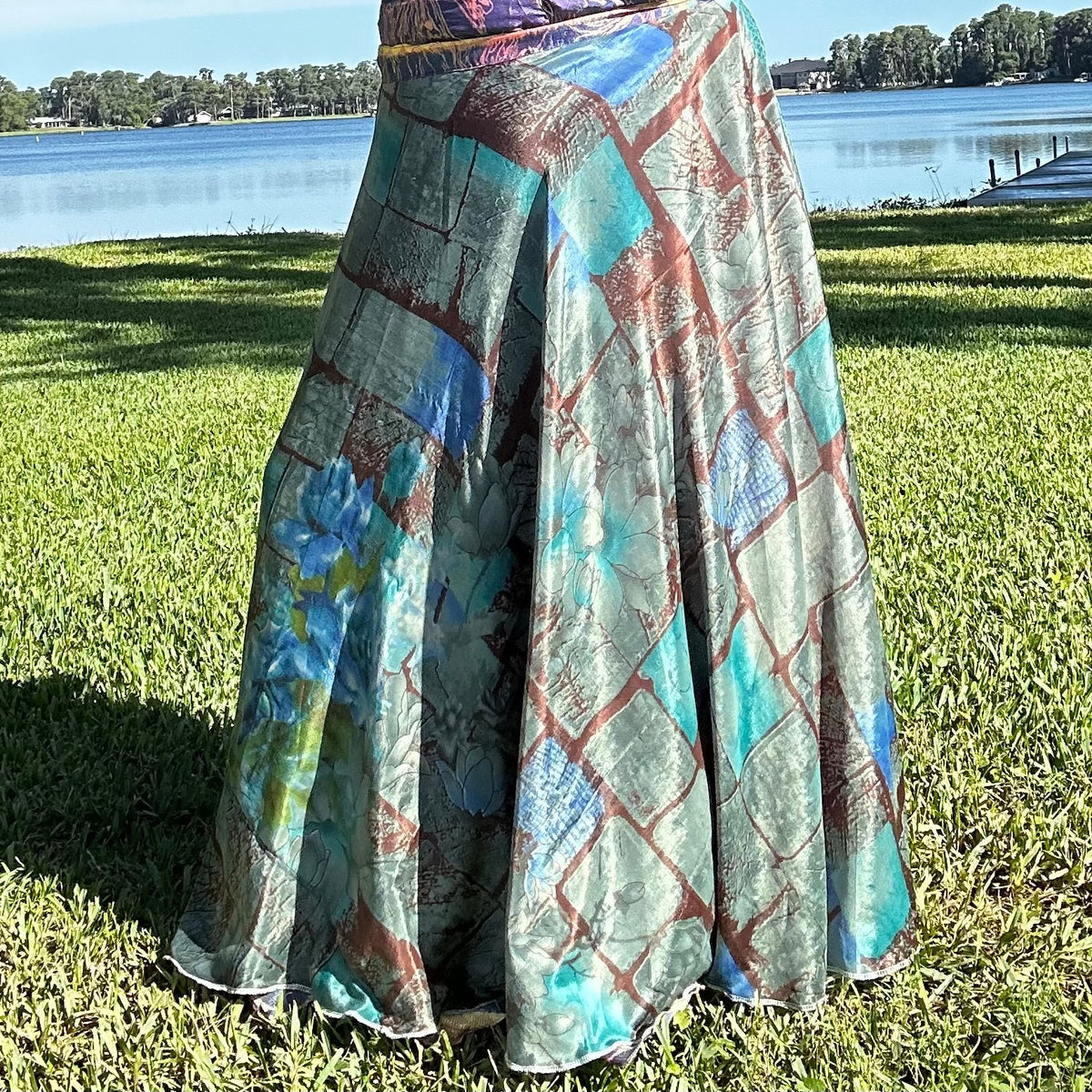 Premium Goddess Maxi