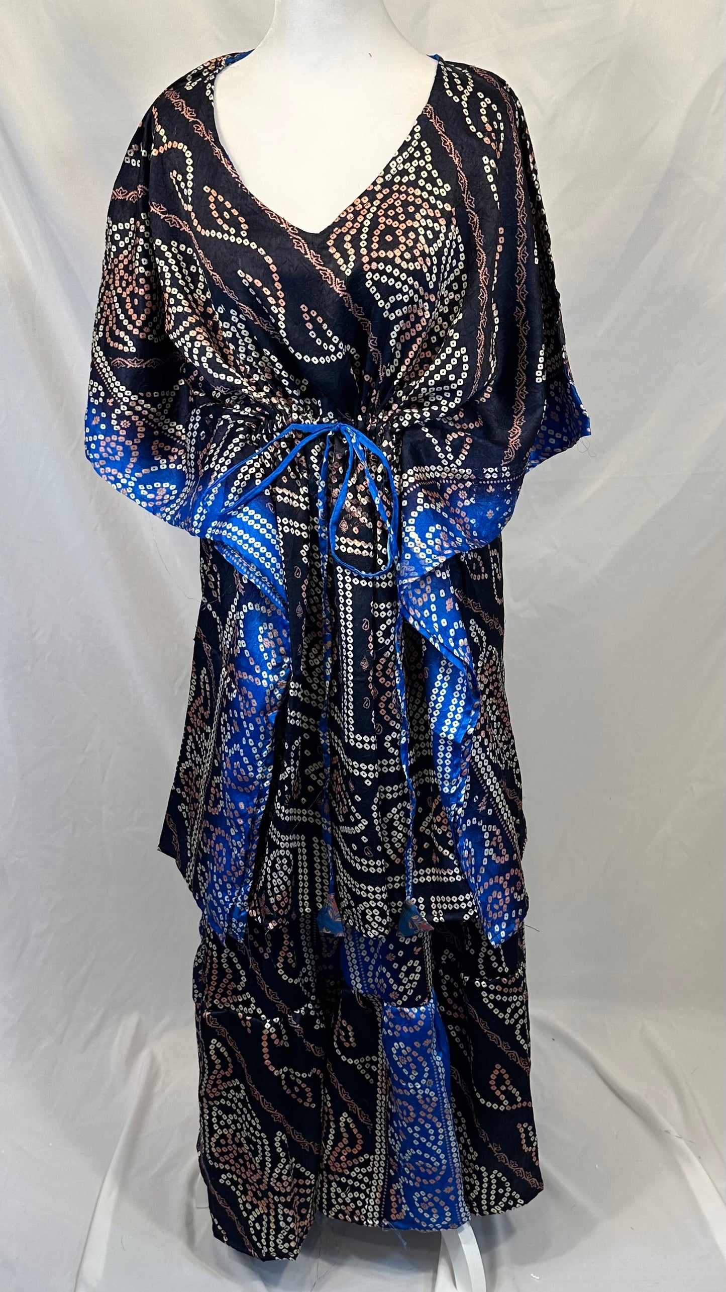 Plus Nahima Kaftan Set
