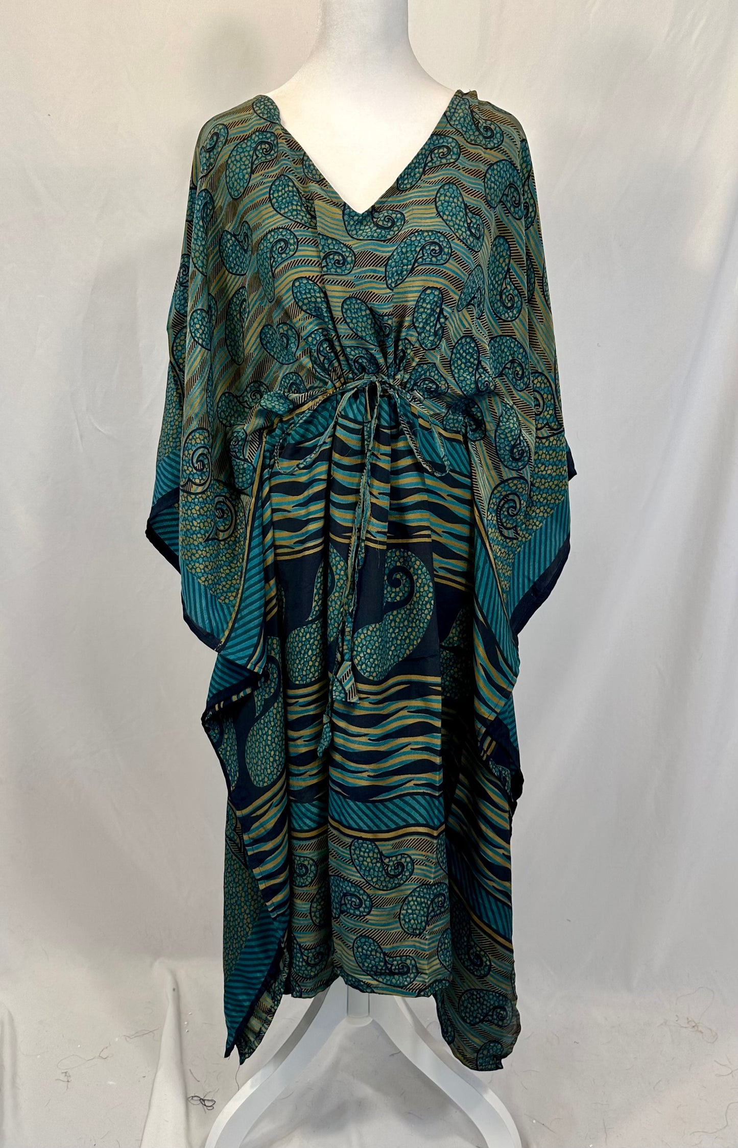 Slim Nahima Kaftan (Tea Length)