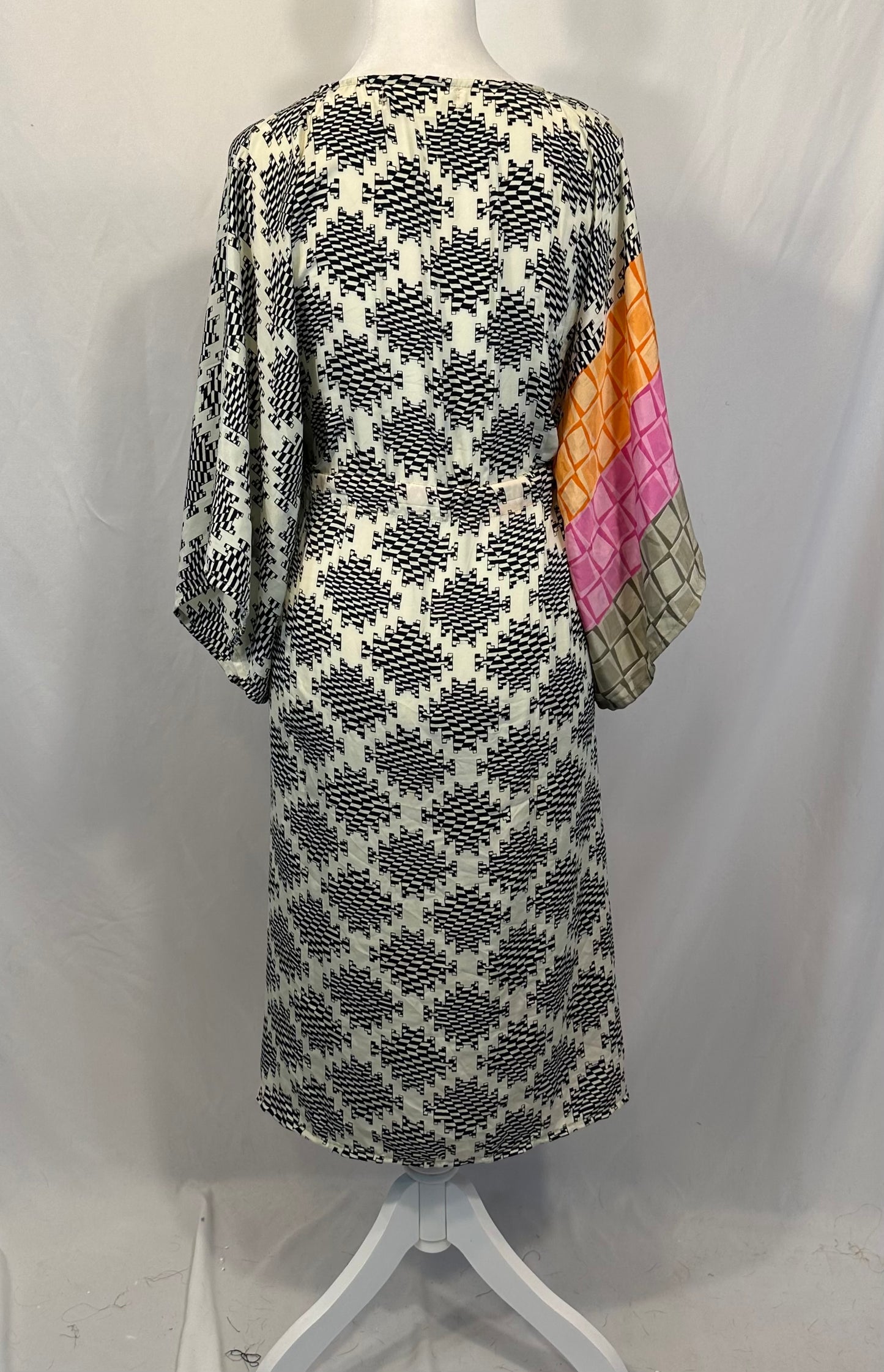 Slim Nahima Kaftan (Tea Length)