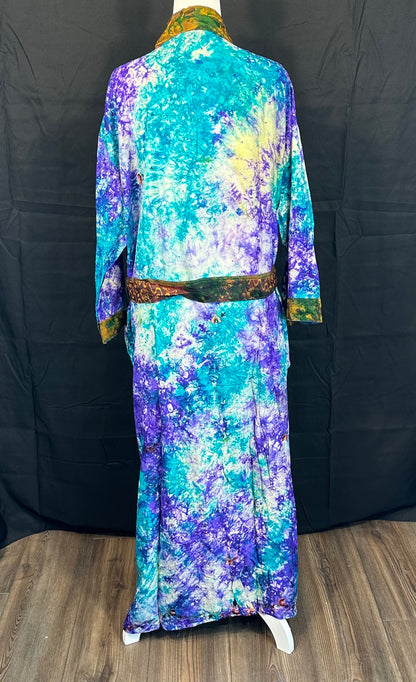 Taya Kimono