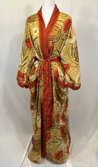 Taya Kimono