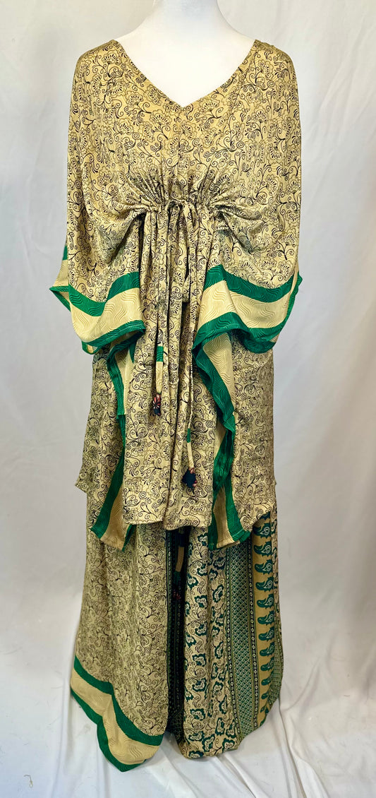 Plus Nahima Kaftan Set