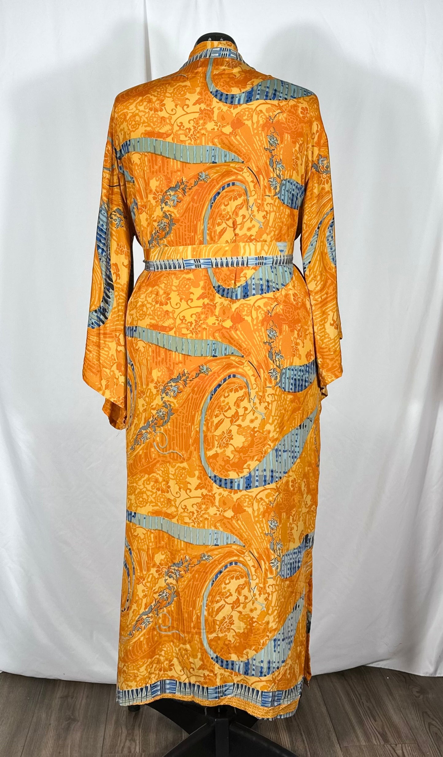 Bell Sleeved Lounge Wrap