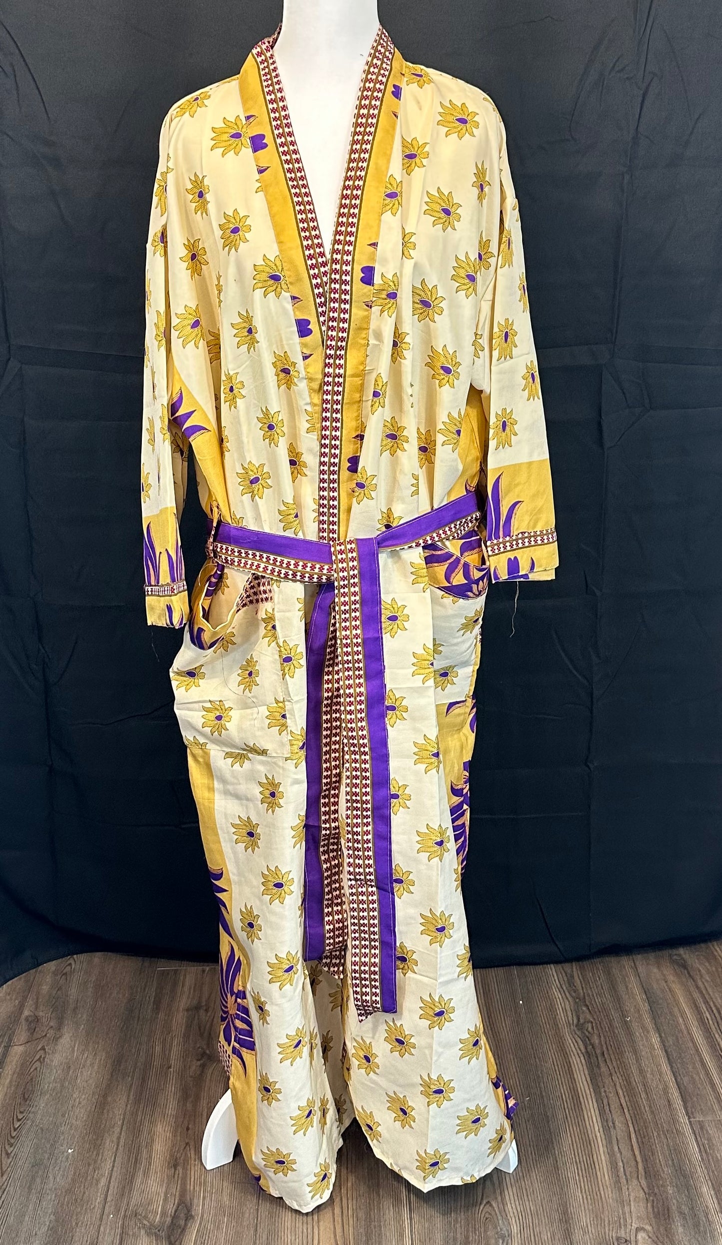 Taya Kimono