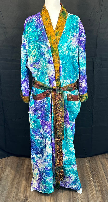 Taya Kimono