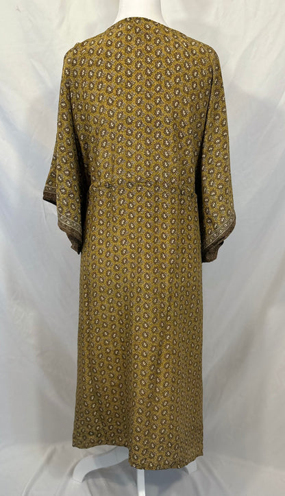 Plus Nahima Kaftan (Tea Length)