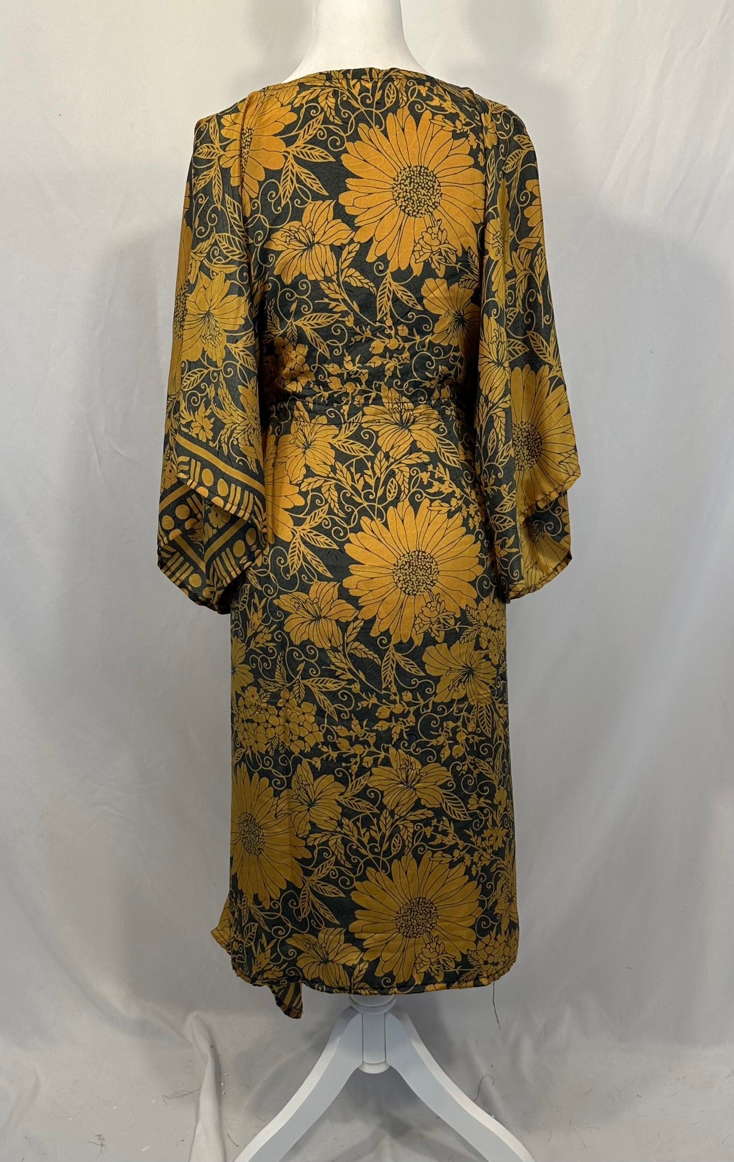 Slim Nahima Kaftan (Tea Length)