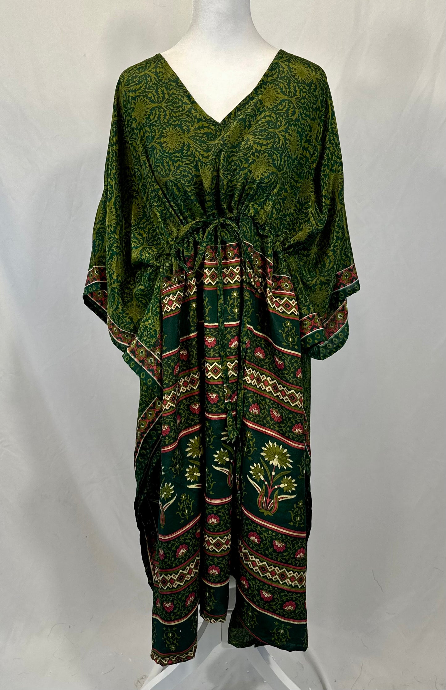 Plus Nahima Kaftan (Tea Length)