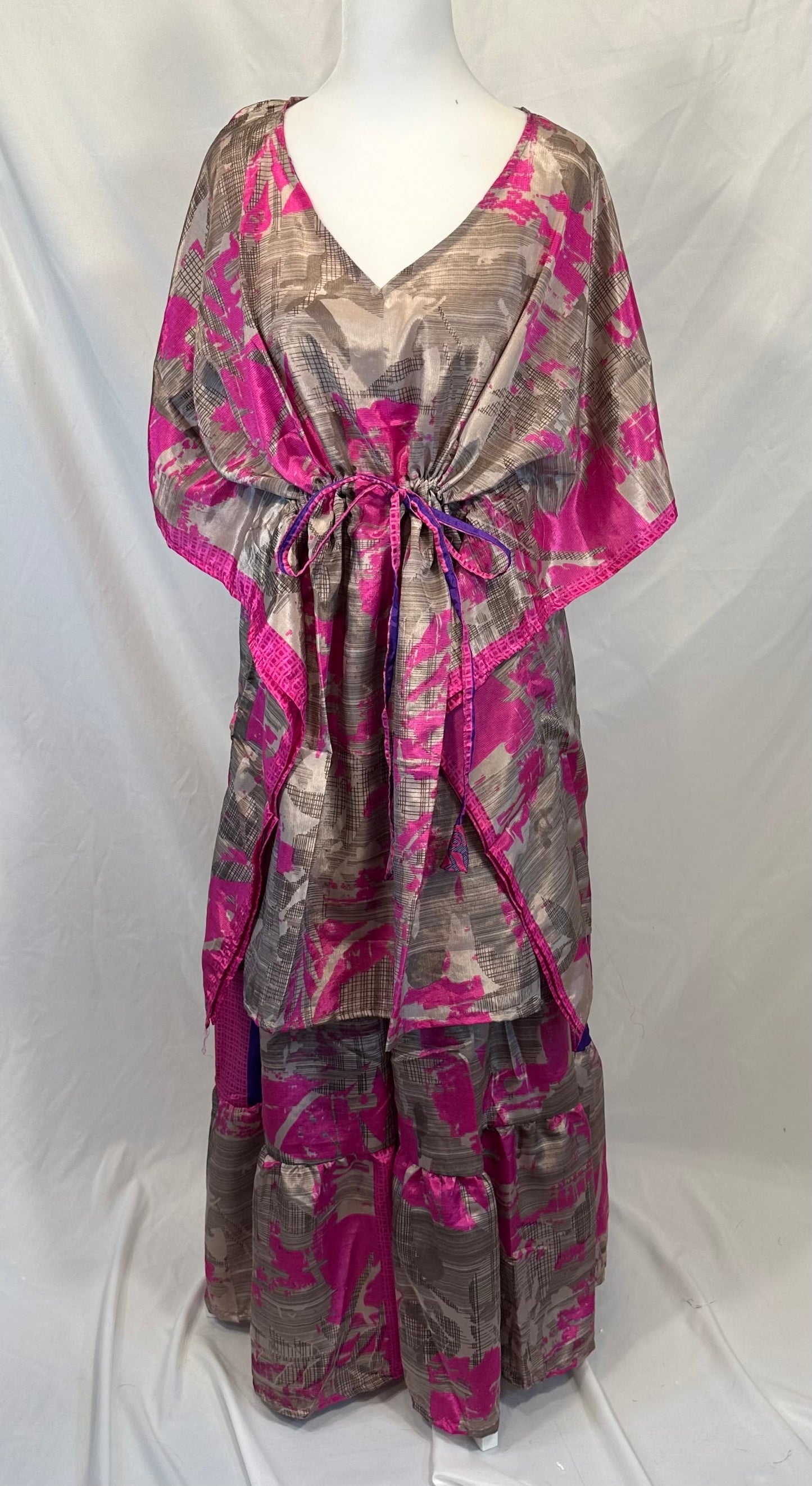 Plus Nahima Kaftan Set