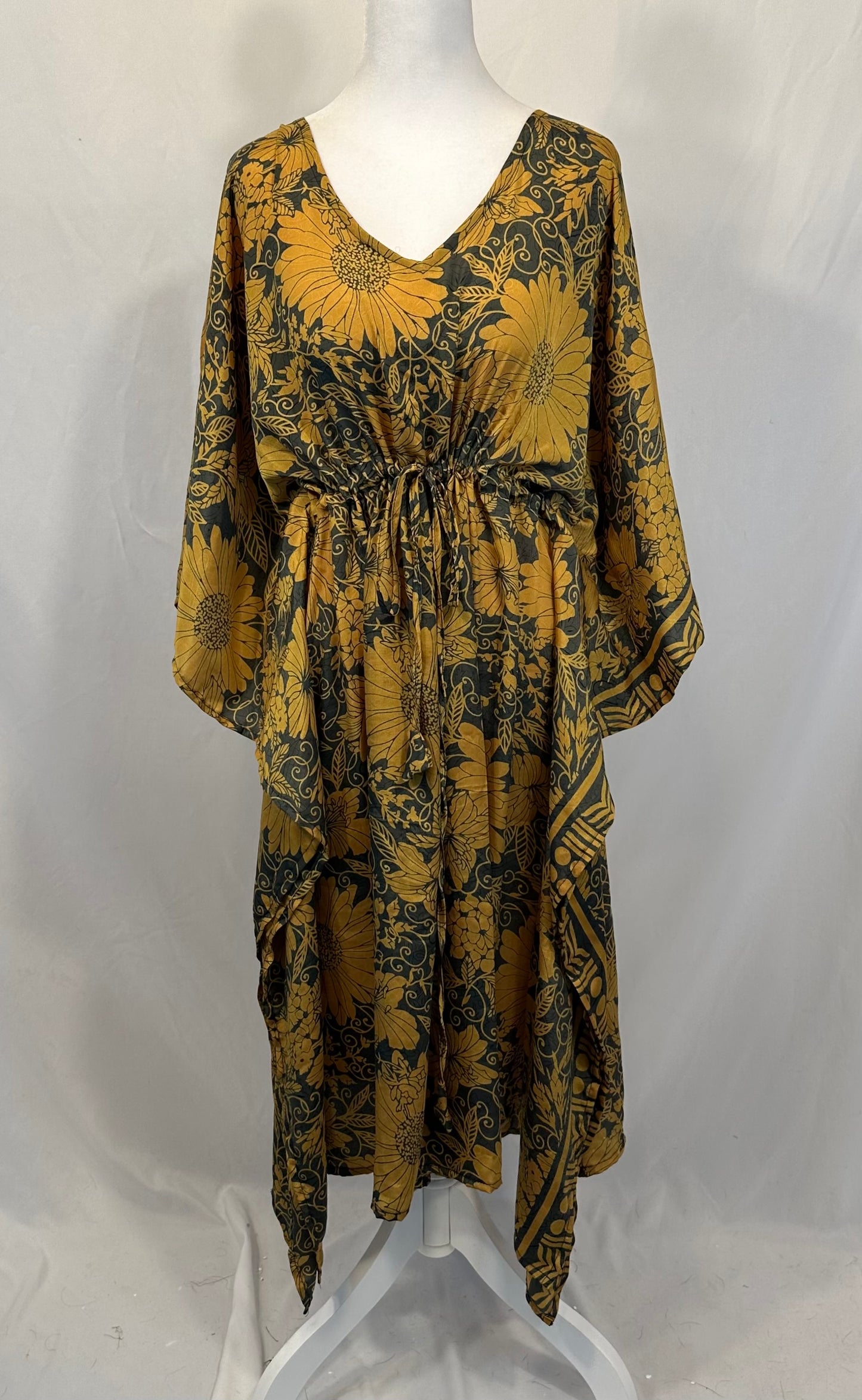 Slim Nahima Kaftan (Tea Length)