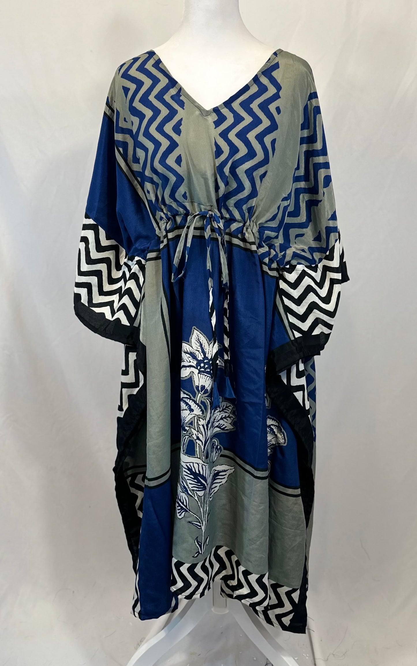 Plus Nahima Kaftan (Tea Length)