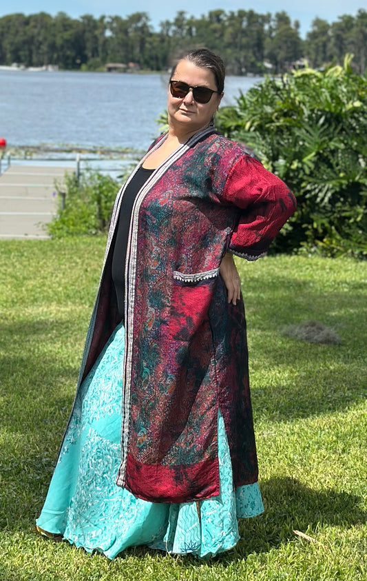 Taya Kimono