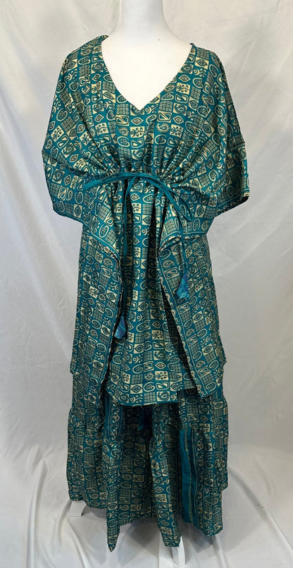 Plus Nahima Kaftan Set