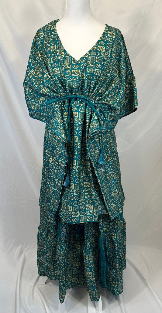 Plus Nahima Kaftan Set