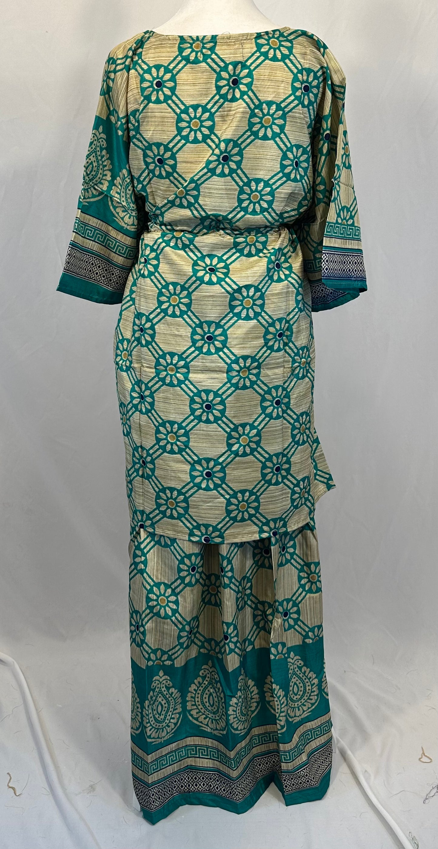 Goddess Nahima Kaftan Set