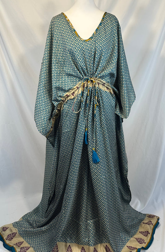 Goddess Size Nahima Kaftan